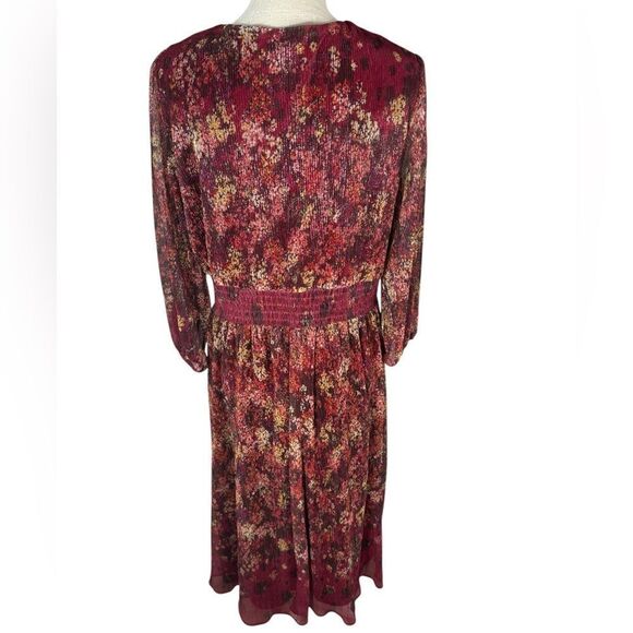 Maison Tara Curvy Size 14 Maroon Red Floral Metallic Pleat Fabric Dress - Picture 8 of 11